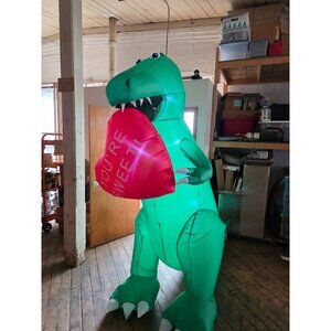 10 ft inflatable dinosaur Valentine conversation heart spring lawn décor